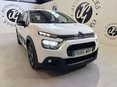 Usado Citroën C3 Feel 99 CV (72 kW) 2022 Blanco Utilitario