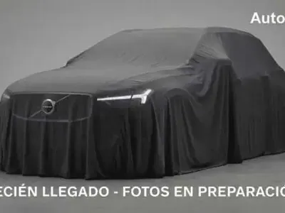 Usado Volvo EX40 Plus 185 kW (252 CV) 2025 Gris SUV