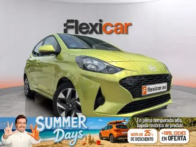 Usado Hyundai i10 67 CV (49 kW) 2024 Verde Utilitario