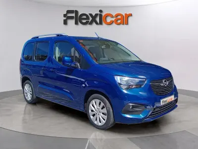 Usado Opel Combo Edition+ 110 HP (80 kW) 2021 Azul Monovolume
