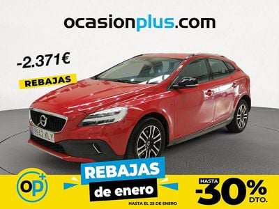 Rojo Usado 2018 Volvo V40 CC Momentum Familiar | 12.780 € (Precio justo)