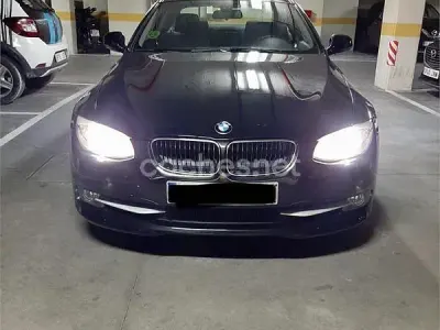 Usado BMW 320 170 CV (125 kW) 2010 Negro Coupe