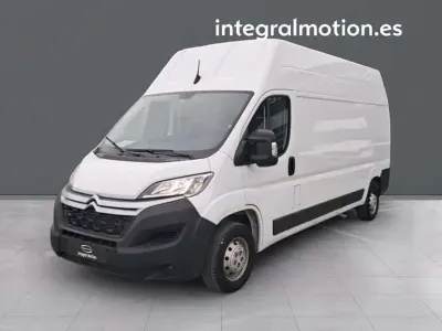 Usado Citroën Jumper 140 CV (102 kW) 2023 Blanco Monovolumen