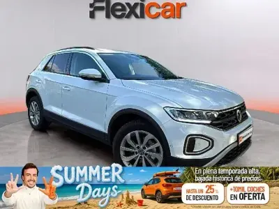 Usado VW T-Roc 116 CV (85 kW) 2025 Blanco SUV