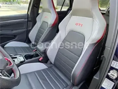 Usado VW Golf VIII GTI 245 CV (180 kW) 2023 Azul Berlina