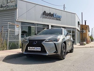 Usado Lexus UX Business Edition 184 CV (135 kW) 2020 Gris / plata SUV