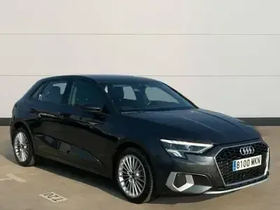 Usado Audi A3 Sportback Advanced 110 CV (80 kW) 2023 Gris Utilitario
