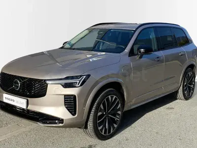 Usado Volvo XC90 Plus 455 CV (334 kW) 2025 Gris / plata SUV