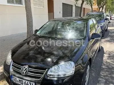 Usado VW Jetta Trendline 102 CV (75 kW) 2006 Negro Berlina
