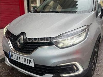 Usado Renault Captur Version S 150 CV (110 kW) 2019 Gris / plata SUV
