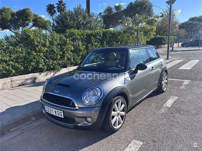 Gris / plata Usado 2007 Mini Cooper S Utilitario | 7490 € (Super precio)
