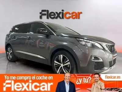 Usado Peugeot 5008 Active 130 CV (95 kW) 2019 Gris SUV