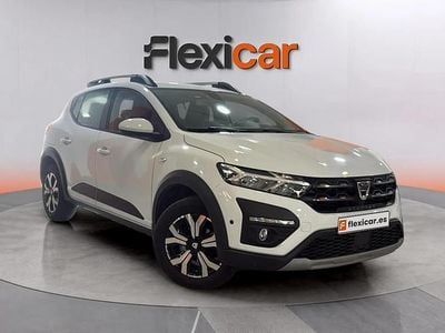 Usado Dacia Sandero Comfort 91 CV (66 kW) 2022 Blanco Berlina