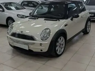 Usado Mini Cooper 116 CV (85 kW) 2006 Beige Utilitario