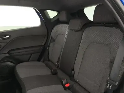 Usado Renault Captur Techno 100 CV (73 kW) 2025 Azul SUV