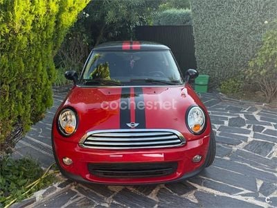 Usado Mini ONE 75 CV (55 kW) 2011 Rojo Utilitario