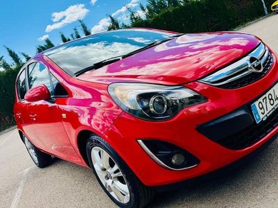 Usado Opel Corsa Selective 95 CV (69 kW) 2013 Rojo Utilitario