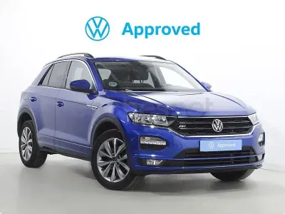 Usado VW T-Roc Advance 110 CV (80 kW) 2022 Azul SUV