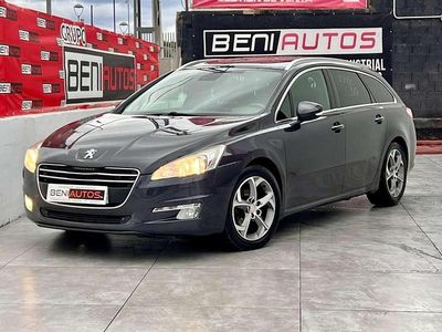 Usado Peugeot 508 SW Allure 140 CV (102 kW) 2011 Negro Familiar