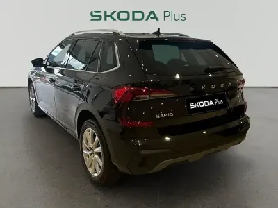 Usado Skoda Kamiq Selection 115 CV (84 kW) 2026 Negro SUV