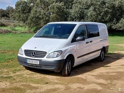 Usado Mercedes Viano 150 CV (110 kW) 2009 Blanco Monovolumen