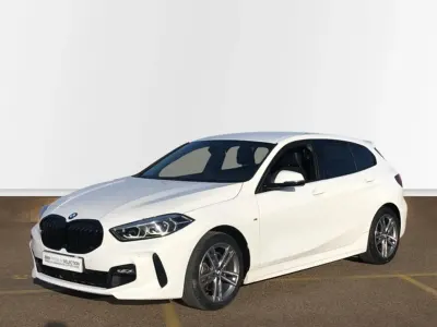 Usado BMW 118 Comfort Edition 140 CV (102 kW) 2023 Blanco Utilitario