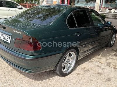Usado BMW 320 136 CV (100 kW) 2000 Verde Berlina