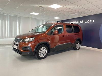 Usado Peugeot Rifter Allure 130 CV (95 kW) 2021 Metallic copper (metalizado) Monovolumen