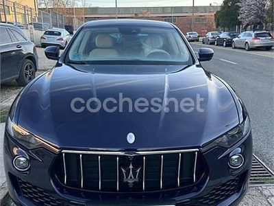 Usado Maserati Levante 275 CV (202 kW) 2016 Azul SUV