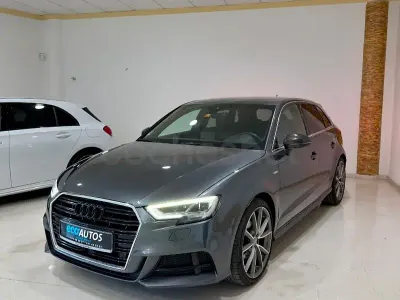 Usado Audi A3 S-Line 150 CV (110 kW) 2017 Gris / plata Berlina