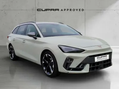 Usado Cupra Leon 150 CV (110 kW) 2025 Gris Familiar