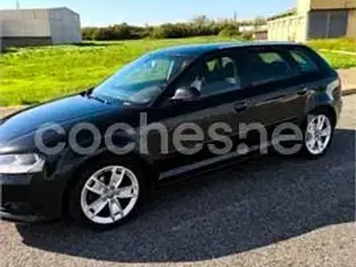 Usado Audi A3 Sportback Ambiente 105 CV (77 kW) 2010 Negro Utilitario