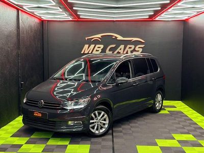 Usado VW Touran Advance 150 CV (110 kW) 2016 Gris / plata Monovolumen