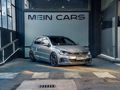 Usado VW Golf VII GTI 245 CV (180 kW) 2019 Gris / plata Berlina