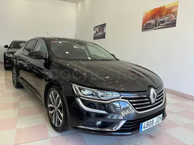 Usado Renault Talisman Zen 130 CV (95 kW) 2017 Negro Berlina