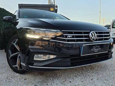 Usado VW Passat R-line 150 CV (110 kW) 2020 Negro Berlina
