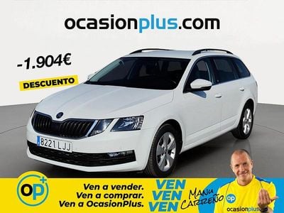Usado Skoda Octavia Ambition 150 CV (110 kW) 2020 Blanco Familiar