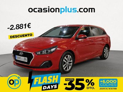 Usado Hyundai i30 116 CV (85 kW) 2019 Rojo Familiar