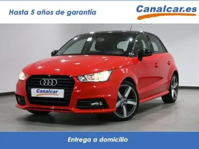 Usado Audi A1 Sportback Design 90 CV (66 kW) 2018 Rojo Utilitario