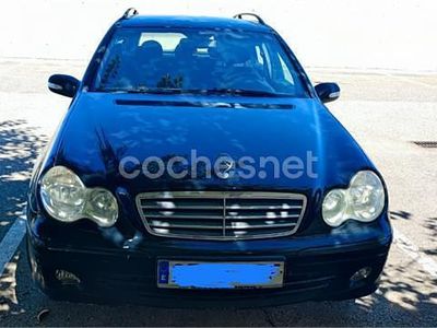 Negro Usado 2004 Mercedes C220 Classic Familiar | 3400 € (Buen precio)