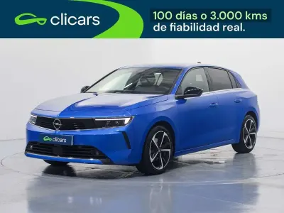 Usado Opel Astra Elegance 131 CV (96 kW) 2023 Azul Utilitario