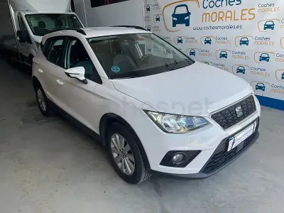 Usado Seat Arona Reference 95 CV (69 kW) 2021 Blanco SUV
