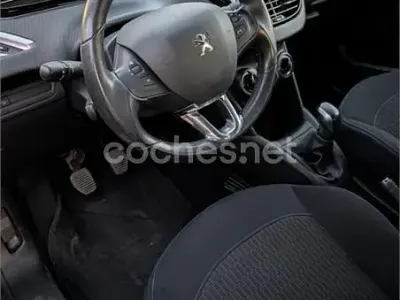 Usado Peugeot 208