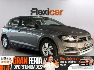 Begagnad VW Polo Advance 95 HK (69 kW) 2018 Grå Halvkombi