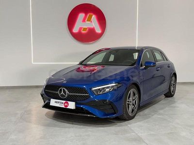 Usado Mercedes A180 136 CV (100 kW) 2025 Azul Berlina