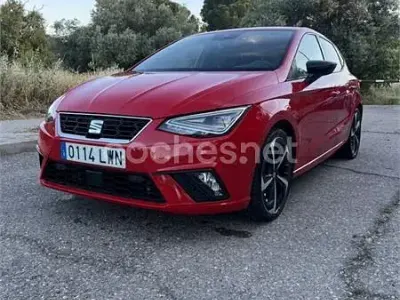 Usado Seat Ibiza FR 110 CV (80 kW) 2022 Rojo Utilitario