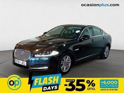 Usado Jaguar XF Luxury 200 CV (147 kW) 2015 Gris Berlina