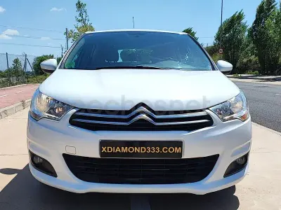 Usado Citroën C4 Tonic 95 HP (69 kW) 2014 Branco Sedan