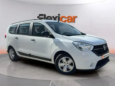 Usado Dacia Lodgy 107 CV (78 kW) 2021 Blanco Monovolumen