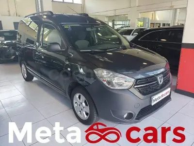 Usado Dacia Dokker 102 CV (75 kW) 2018 Gris / plata Monovolumen